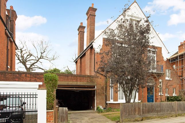 Thumbnail Detached house for sale in Keswick Road, Putney, London