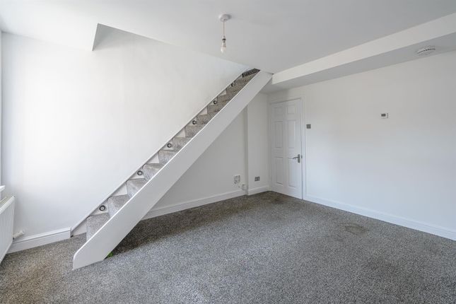 8, John Street, Stourbridge photo 2