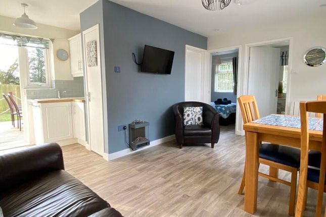 33 Weybourne Hall Holiday Park, Temple Drive, Holt photo 4