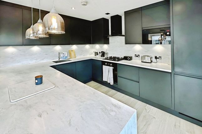 20 Regents Quay, 6, Bowman Lane, Leeds photo 3