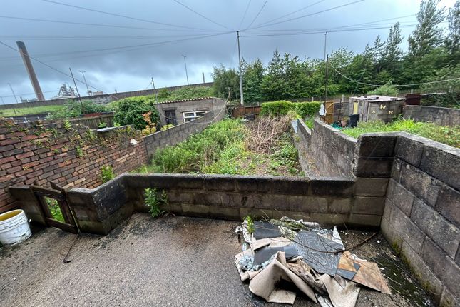 8, Lower West End, Port Talbot photo 3