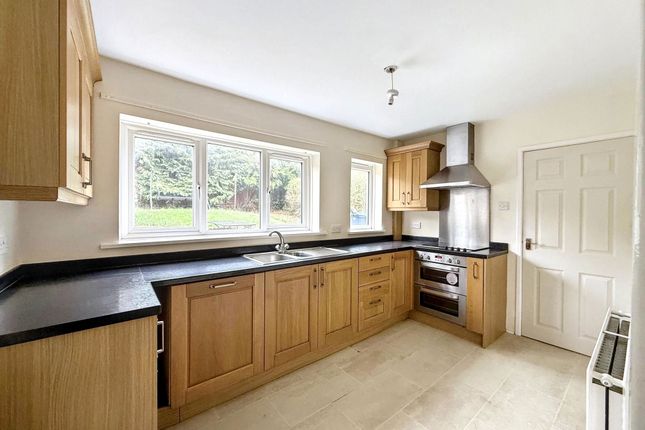 31, Medburn Road, Newcastle upon Tyne photo 2