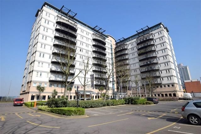 Thumbnail Flat to rent in Central House, 32-66 High Street, Stratford, Bow, London