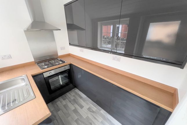 21, York Street, Sutton in Ashfield photo 4