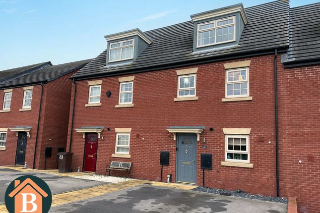 Thumbnail Town house for sale in Sundew Avenue, Pontefract