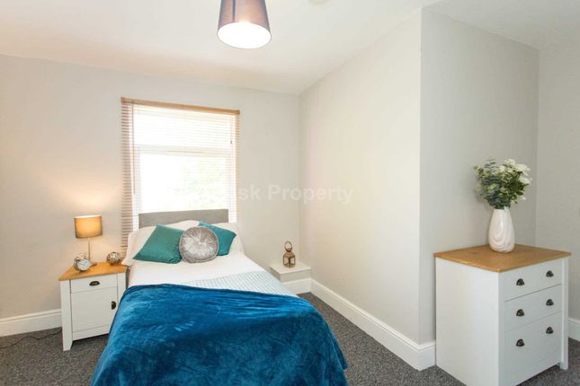 Room to rent in Spencer Street, Mansfield