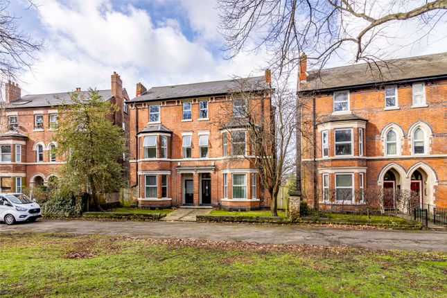 Thumbnail Shared accommodation for sale in Waterloo Crescent, Nottingham