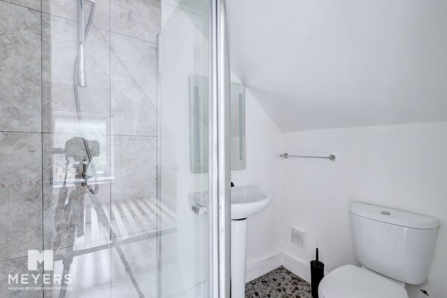 Flat 5, 24, Gardens View, Bournemouth photo 5
