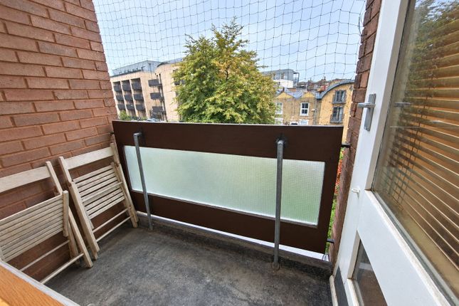 Fenwick Place, London photo 4