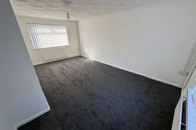 125 Woodford Road, Swansea photo 5
