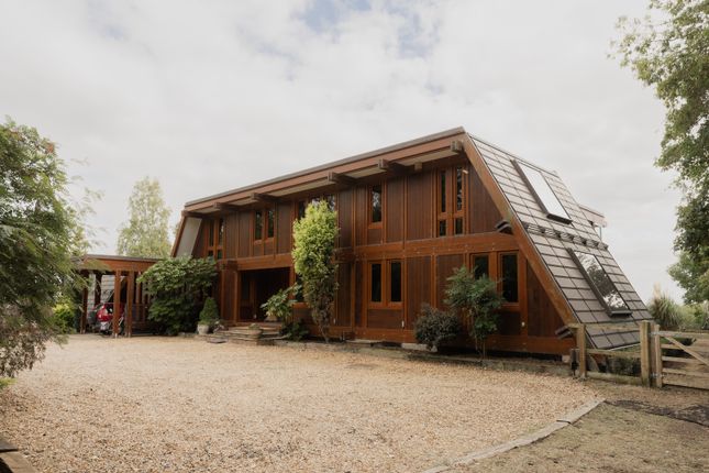 306699 - Blue Gates, Cambridge-70.Jpg