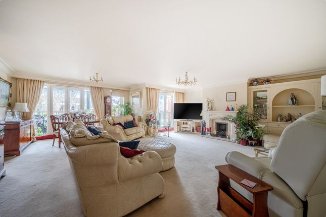 9 Chandlers Quay, Ray Mead Road, Maidenhead photo 3