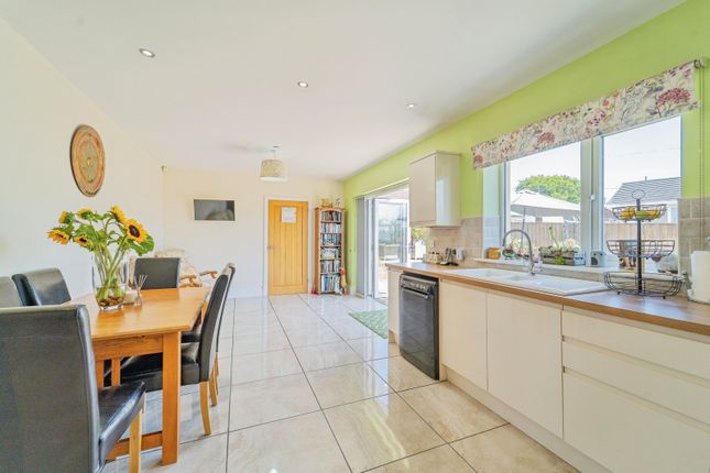 39, Ffordd Werdd, Llanelli photo 3