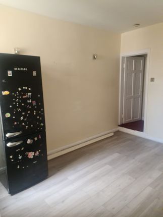 End terrace house to rent in Brooklyn Road, Coventry