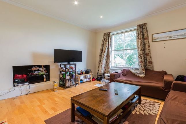 Flat to rent in King's Cross Road, London