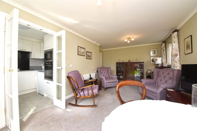 Flat for sale in Mulberry Court, East Finchley