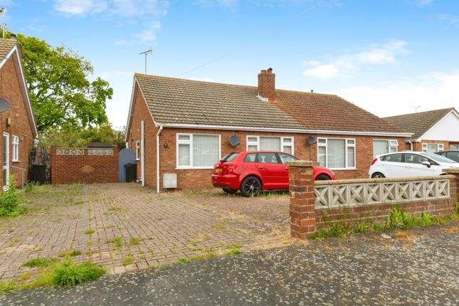 Thumbnail Bungalow for sale in Hucklesbury Avenue, Holland-On-Sea, Clacton-On-Sea, Essex