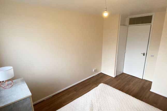 Thumbnail Room to rent in Amina Way, London