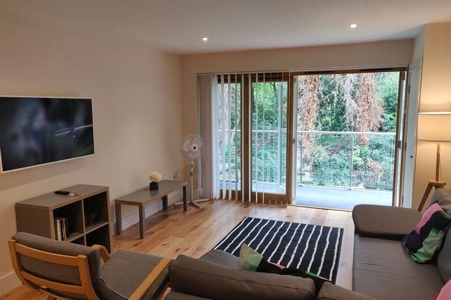 Flat to rent in St Stephens Road, Canterbury