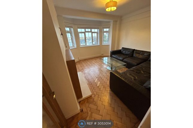 Macaulay Court Macaulay Road, London photo 3