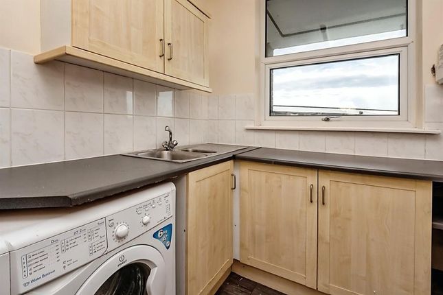 Flat for sale in Compass Road, Hull