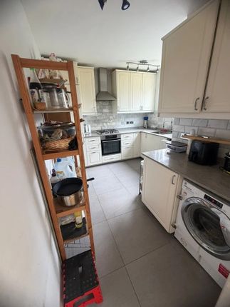 South Croxted Road, London photo 3