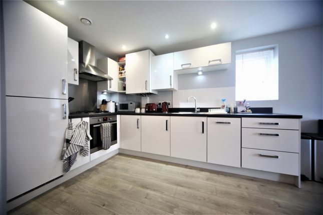74, Chadwick Road, Berkshire photo 4