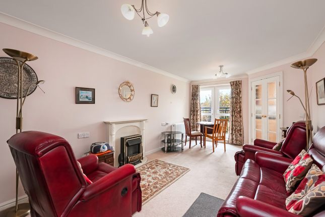 22, Belfry Court, York photo 2