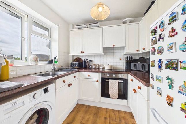 37, Hawthorn Rise, Gloucestershire photo 3