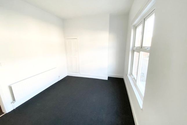 14 Salisbury Street, Stockton-On-Tees photo 2