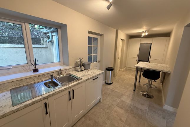 39, Swansea photo 2