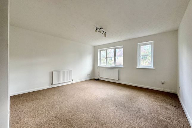 1 Regent Mews, Faringdon photo 3