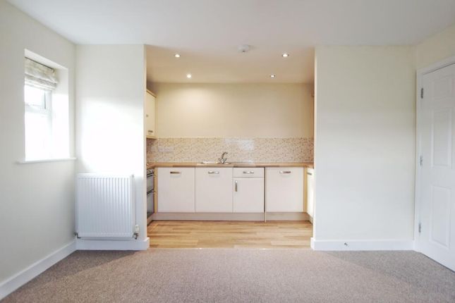 38, Sandown Drive, Bourne photo 2