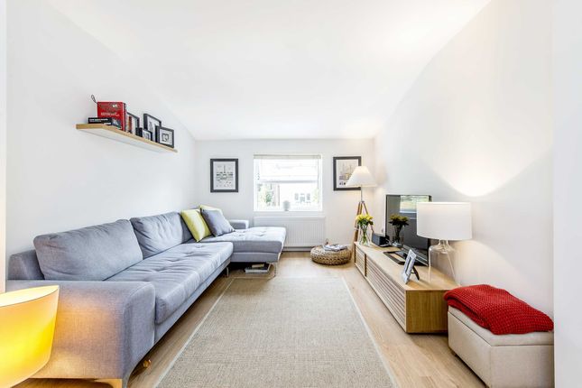 Thumbnail Flat for sale in Kingswood Road, Brixton, London