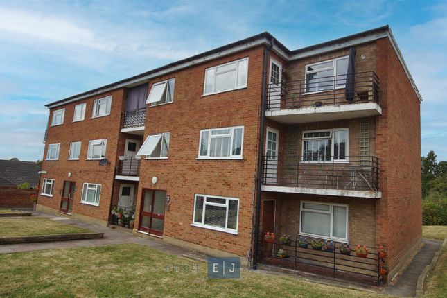 Thumbnail Flat for sale in Whitehall Lane, Buckhurst Hill