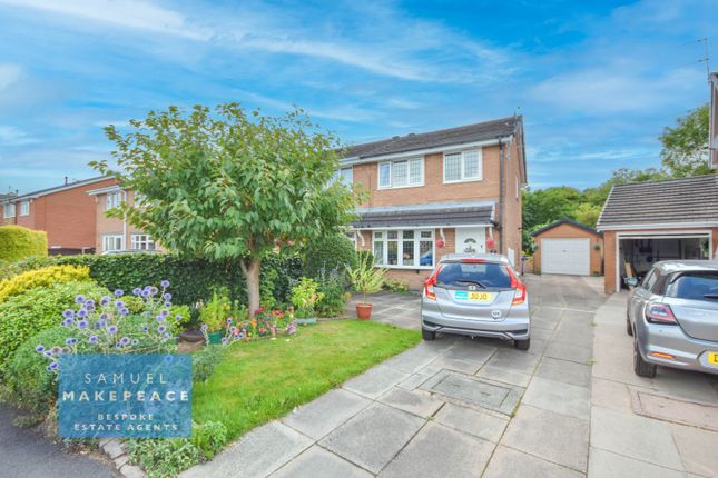 Three Bedroom Semi Detached House With Detached Garage To Let