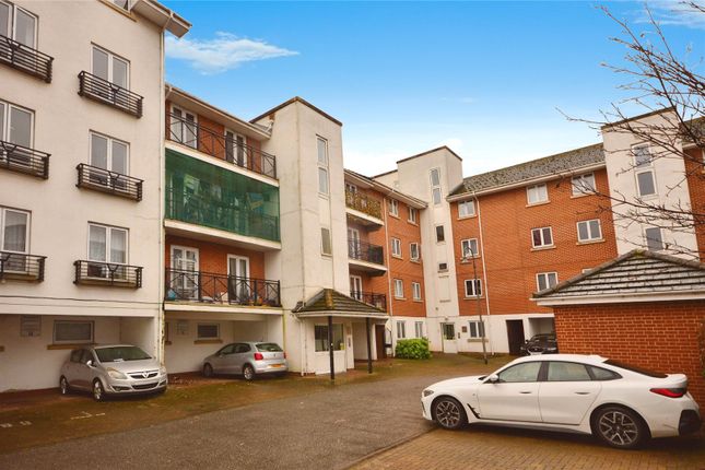 Thumbnail Flat for sale in Hermitage Close, London