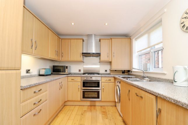 7, Lancaster Drive, Market Rasen photo 2