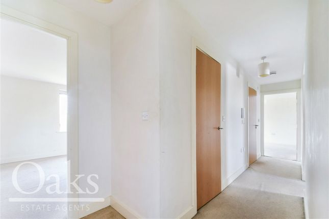 73, Watson Place, London photo 4