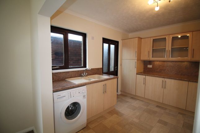 107, Rose Avenue, Houghton Le Spring photo 4