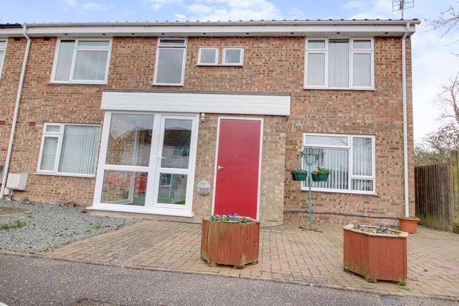 Thumbnail Flat to rent in Davis Close, Little Paxton, St. Neots