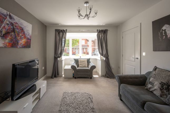 8, Moorgreen Way,, Doncaster photo 4
