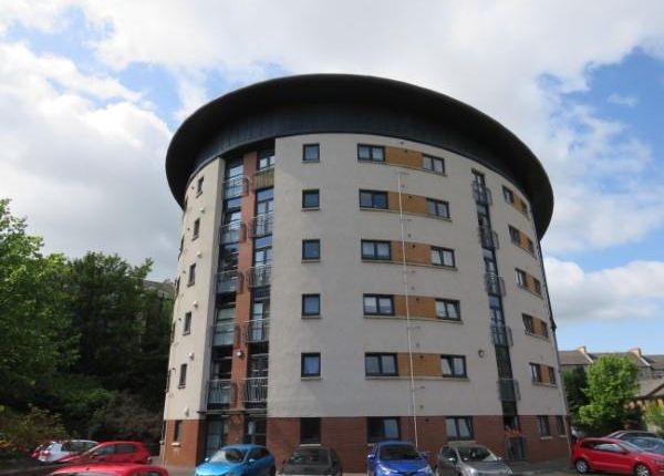 Thumbnail Flat to rent in Saucel Crescent, Paisley