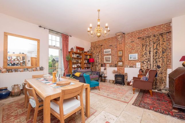 1 Deanery Farm Oast, Bolts Hill, Canterbury photo 4