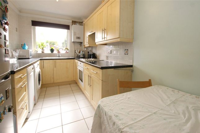 47, Towers Way, Wimborne photo 3