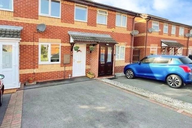 Thumbnail Town house for sale in Springfield Court, Leek, Staffordshire