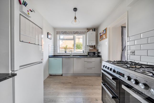 36, Nursery Road, Godalming photo 4