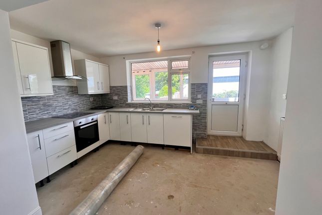 482, Chesterfield photo 4
