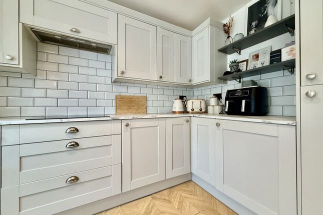 29, Chillerton Way, Wingate photo 4