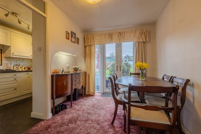 69 Walnut Tree Avenue, Hereford photo 4